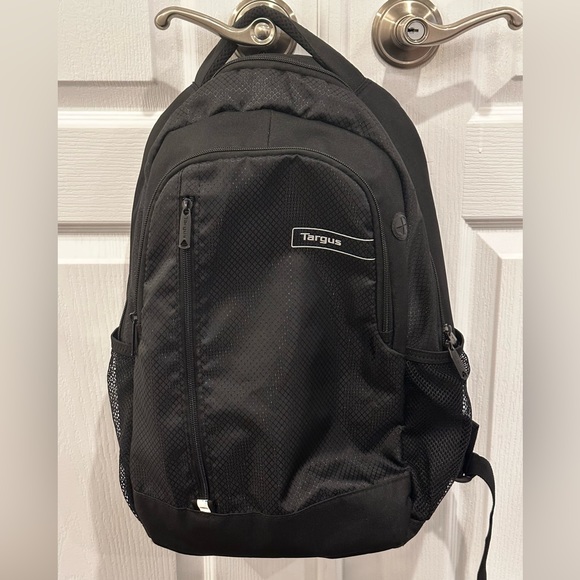 Targus backpack Lightweight tech / Laptop Bag - Picture 13 of 13